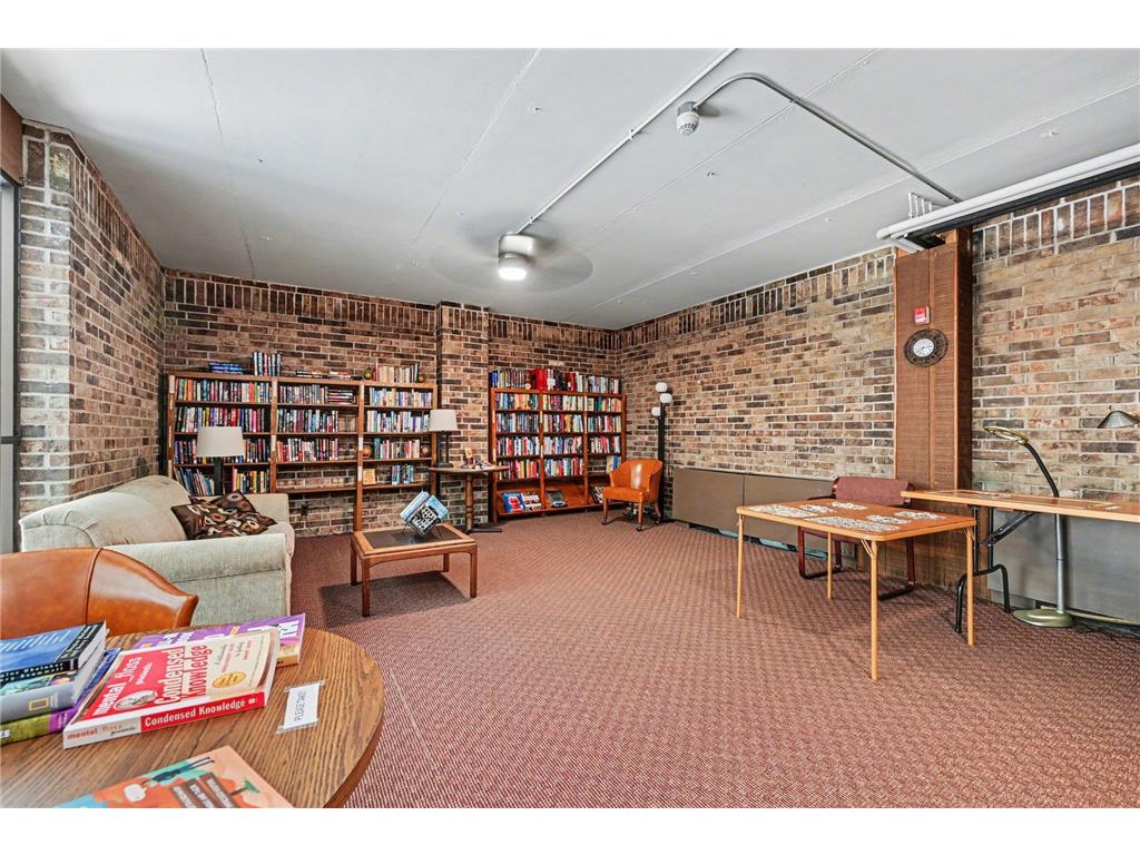 2200 Midland Grove Road #310 Roseville MN 55113 7049898 image21