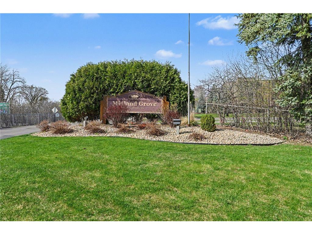 2200 Midland Grove Road #310 Roseville MN 55113 7049898 image26
