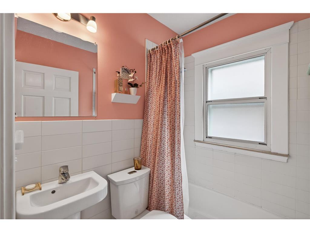 2200 Milwaukee Avenue Minneapolis MN 55404 7062765 image23