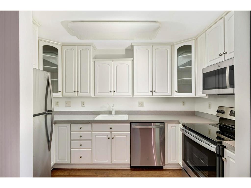 2200 Nevada Avenue S #203 Saint Louis Park MN 55426 6445500 image1