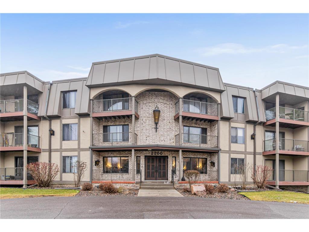2200 Nevada Avenue S #303 Saint Louis Park MN 55426 6479797 image1