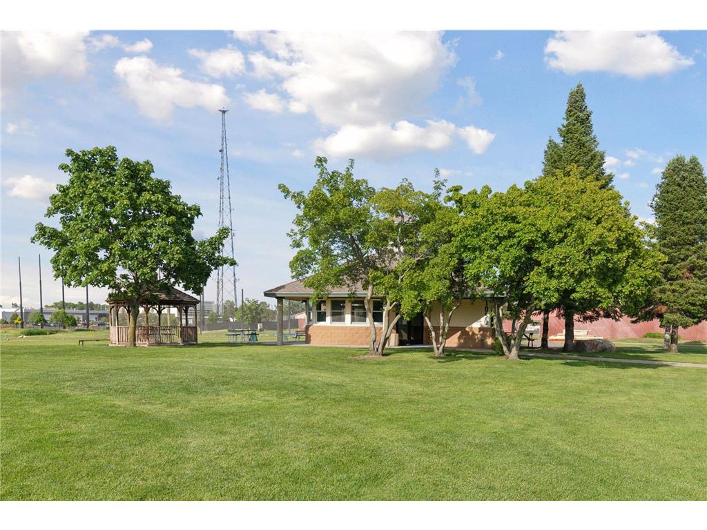 2200 Ranchview Lane N #136 Plymouth MN 55447 7054408 image37