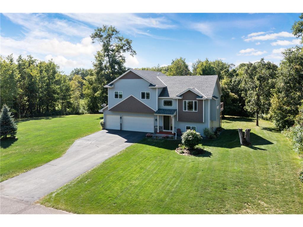 22000 Evergreen Street NW, Oak Grove, MN, 55011 MLS 6433605 Edina