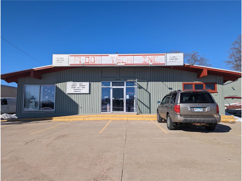 2201-2213 Main Street E Albert Lea MN 56007 5646727 image1