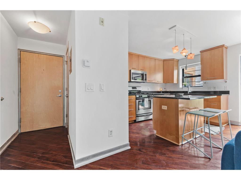 2201 3rd Avenue S #302 Minneapolis MN 55404 7079045 image16