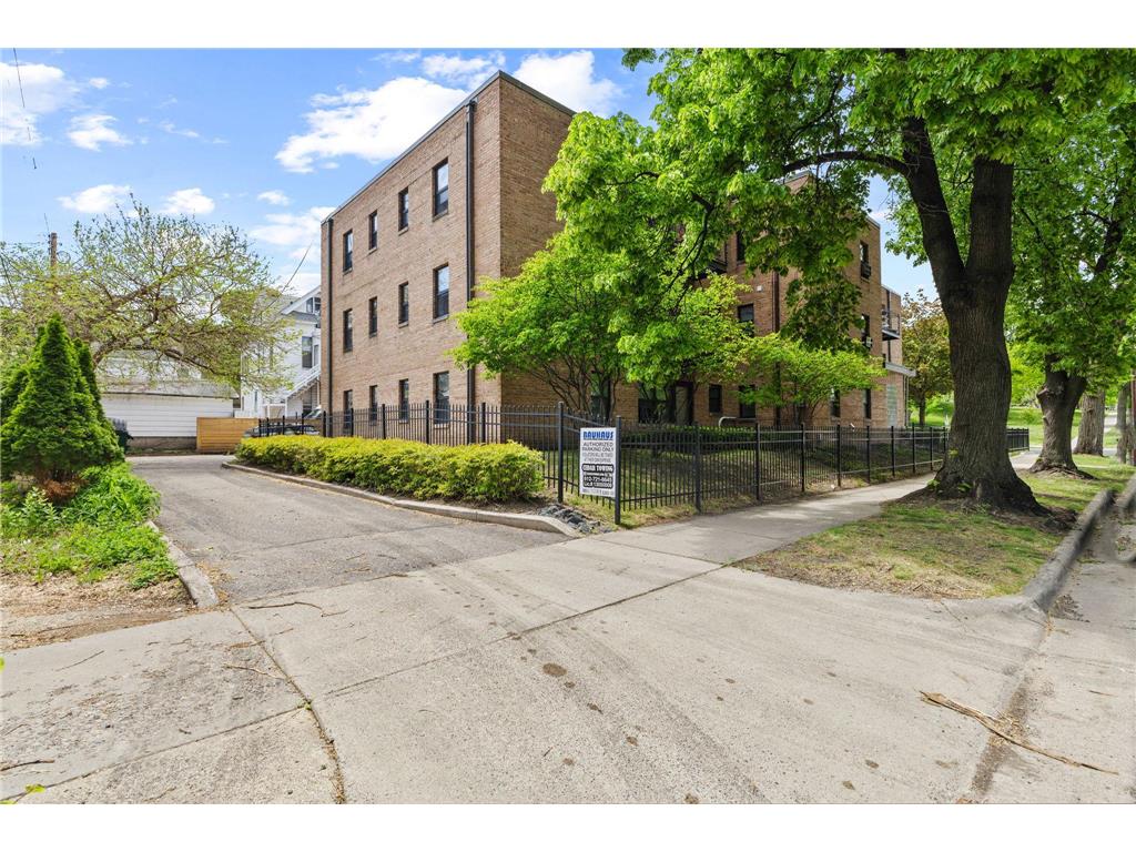 2201 3rd Avenue S #302 Minneapolis MN 55404 7079045 image25