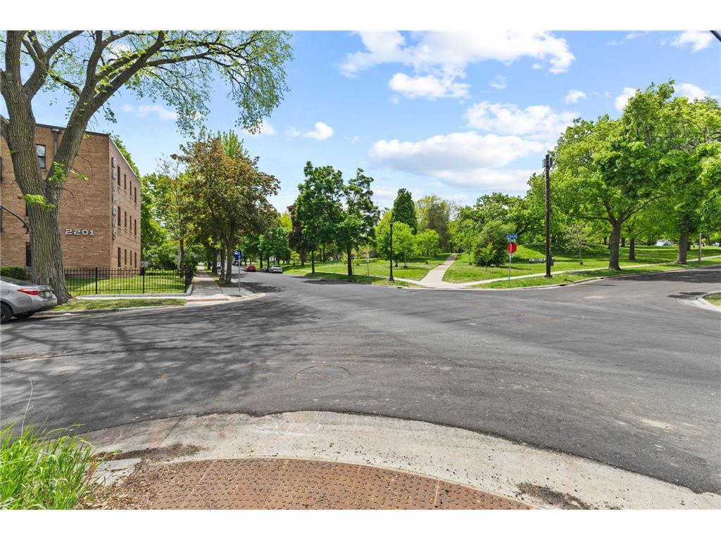 2201 3rd Avenue S #302 Minneapolis MN 55404 7079045 image27