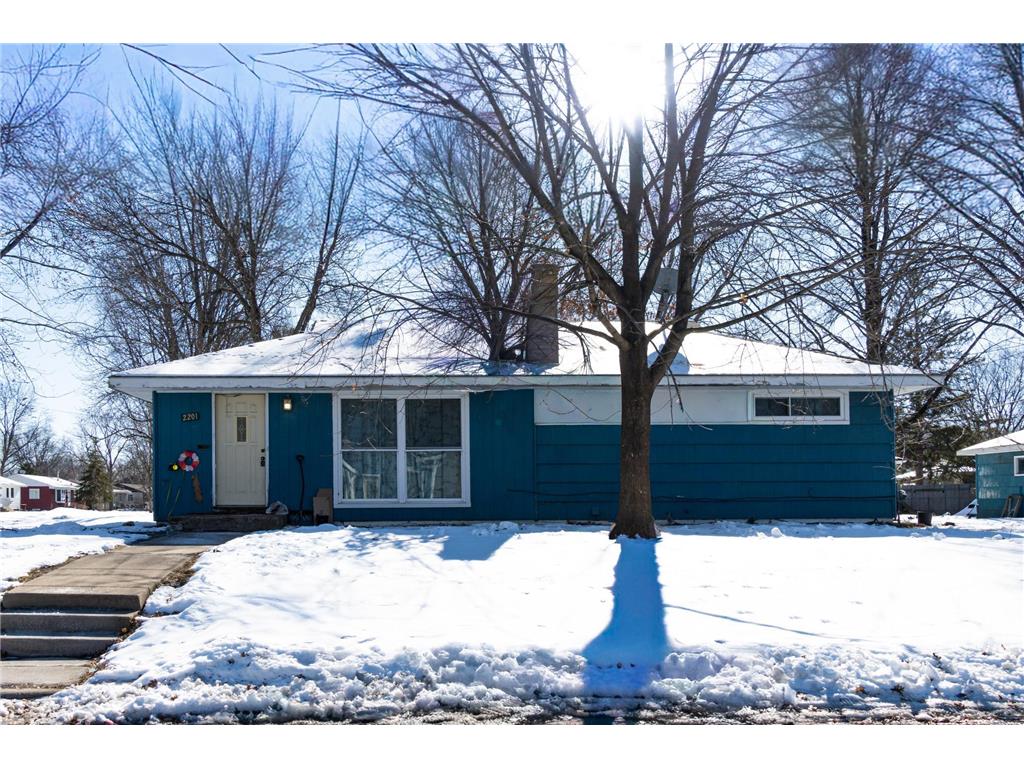 2201 54th Avenue N Brooklyn Center MN 55430 7027191 image1