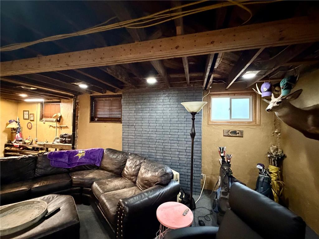 2201 5th Avenue E Hibbing MN 55746 7072909 image35