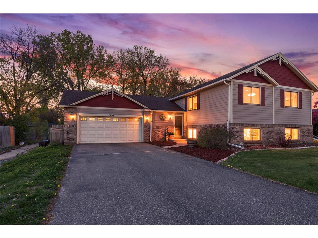 2201 84th Avenue N Brooklyn Park MN 55444 7067605 image1