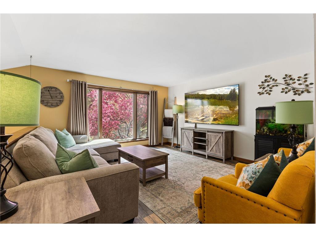 2201 84th Avenue N Brooklyn Park MN 55444 7067605 image14