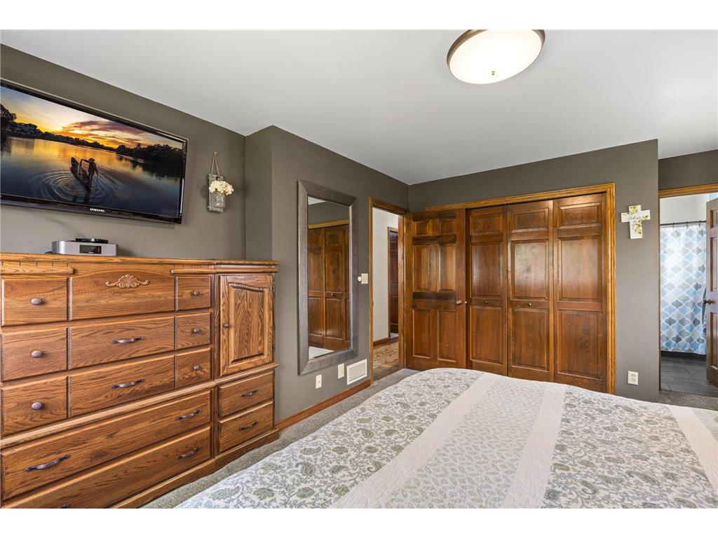 2201 84th Avenue N Brooklyn Park MN 55444 7067605 image18