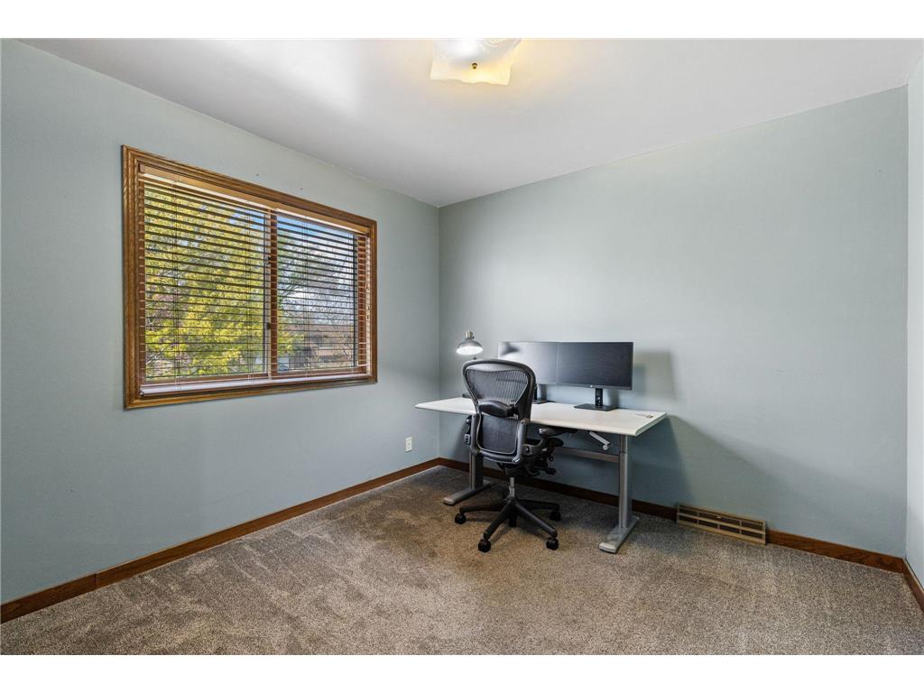 2201 84th Avenue N Brooklyn Park MN 55444 7067605 image22