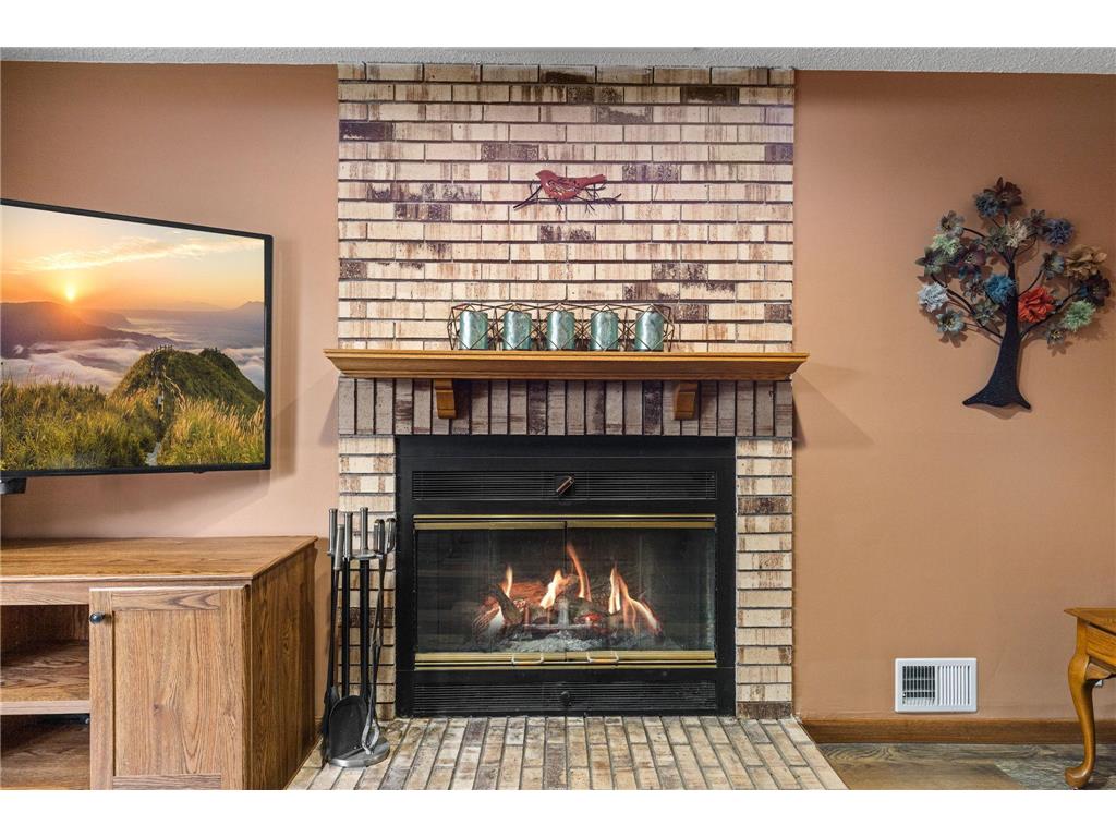 2201 84th Avenue N Brooklyn Park MN 55444 7067605 image26