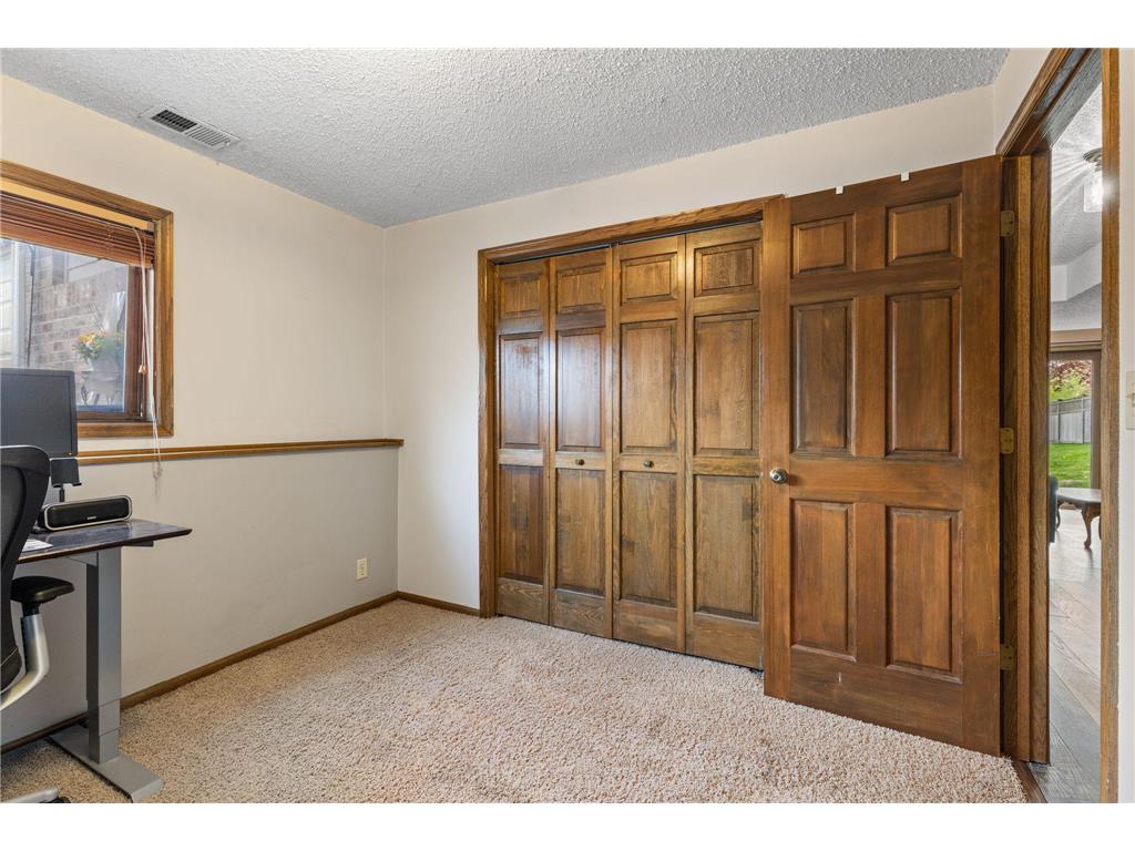 2201 84th Avenue N Brooklyn Park MN 55444 7067605 image28
