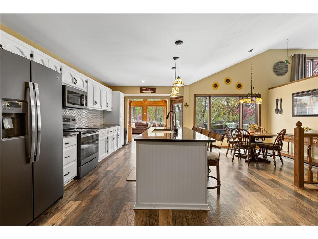 2201 84th Avenue N Brooklyn Park MN 55444 7067605 image4