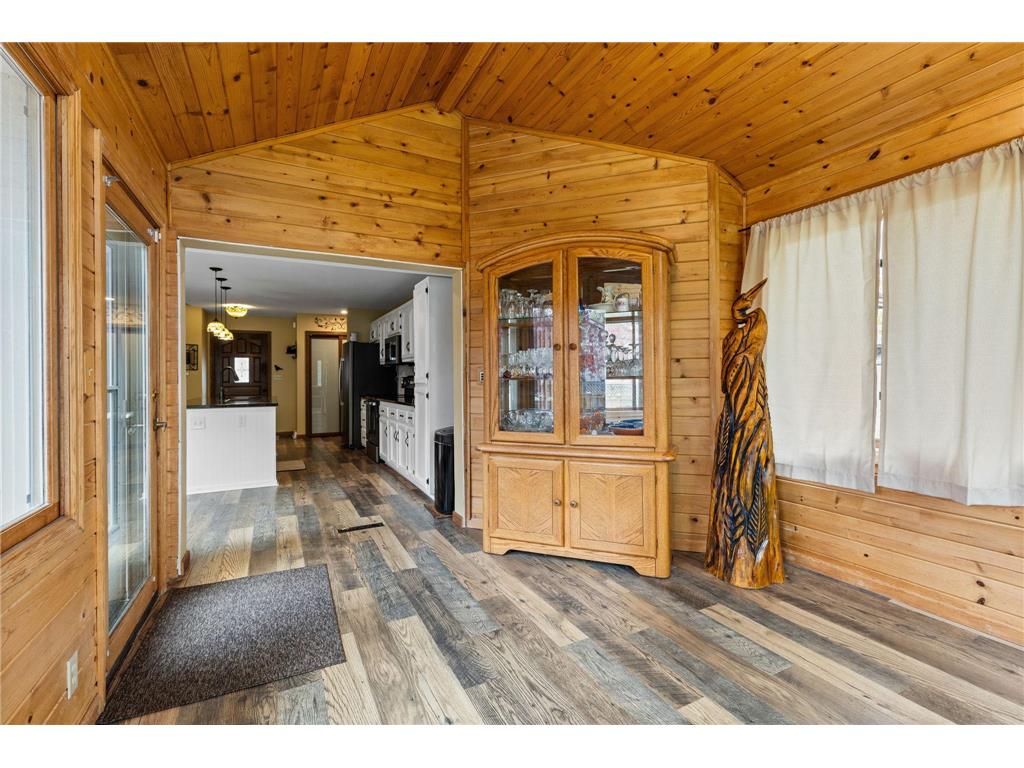 2201 84th Avenue N Brooklyn Park MN 55444 7067605 image9