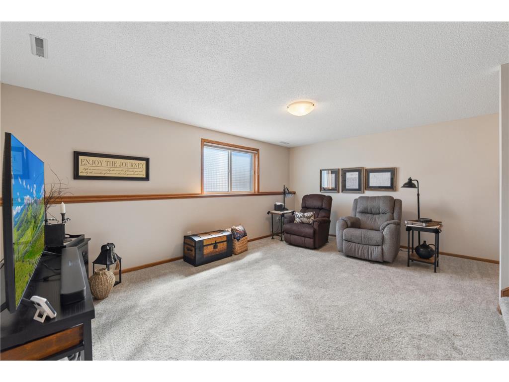 2201 Fisher Court NW Rochester MN 55901 7033533 image21