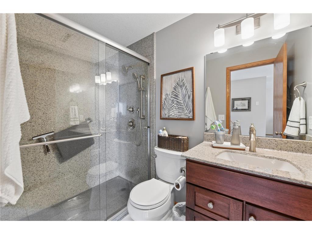 2201 Fisher Court NW Rochester MN 55901 7033533 image23