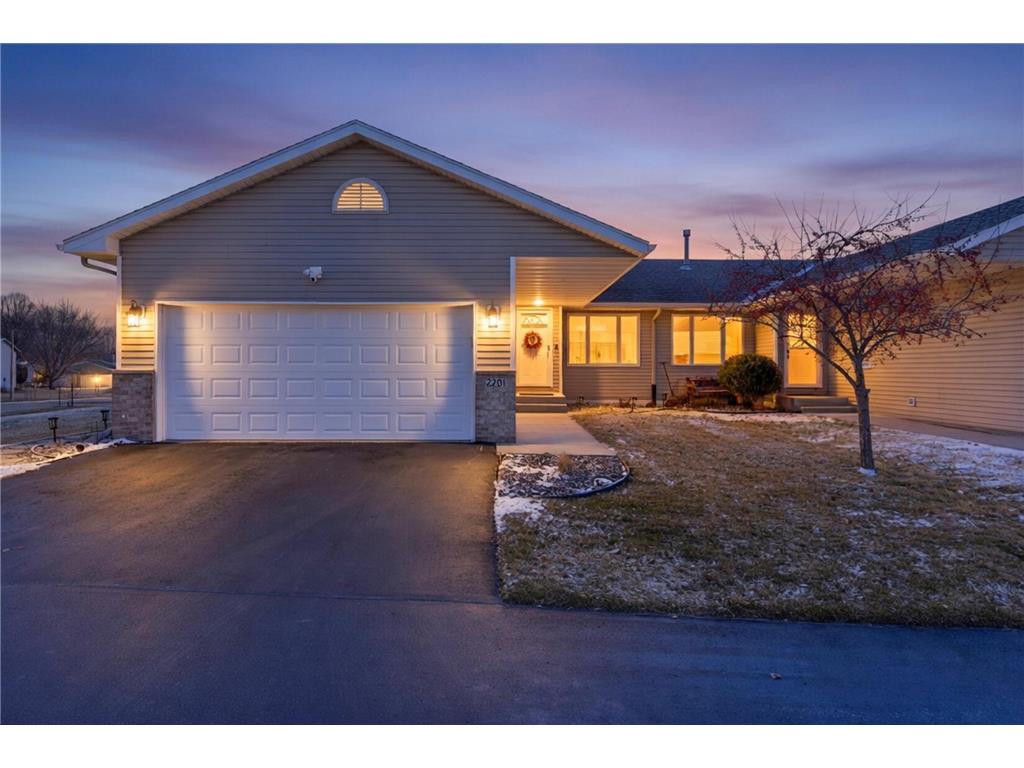 2201 Fisher Court NW Rochester MN 55901 7033533 image34