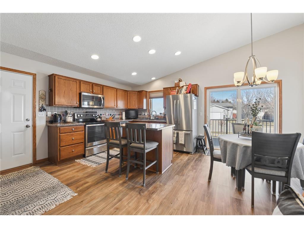 2201 Fisher Court NW Rochester MN 55901 7033533 image8