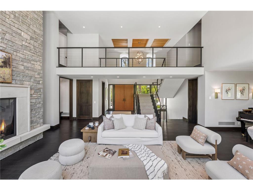 2201 Isengard Street Minnetonka MN 55305 7071080 image4