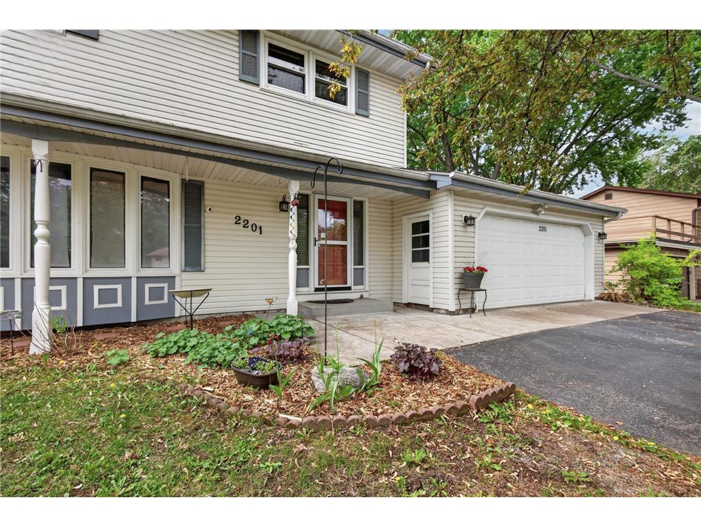 2201 Mounds Avenue New Brighton MN 55112 7058210 image3