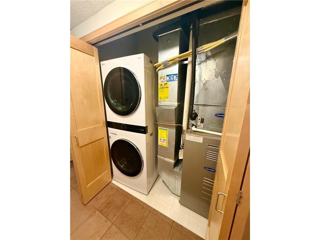 2201 Village Lane #A203 Bloomington MN 55431 7015339 image24