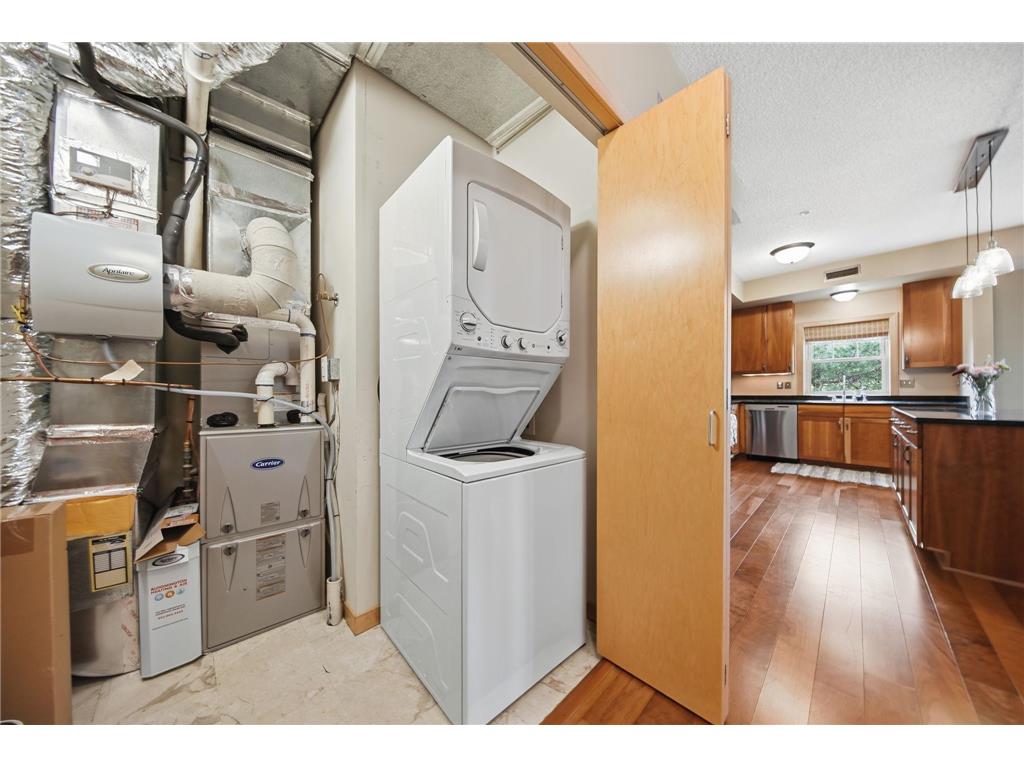 2201 Village Lane #A204 Bloomington MN 55431 7078403 image29