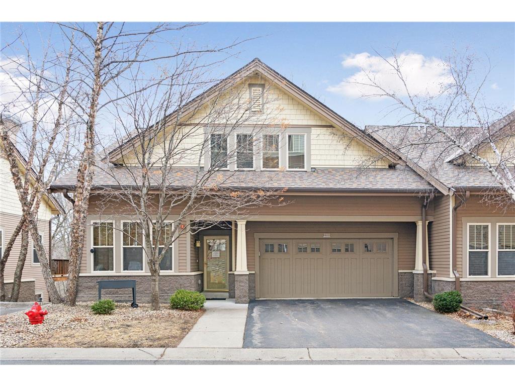 2201 Village Terrace Bloomington MN 55431 6680657 image1