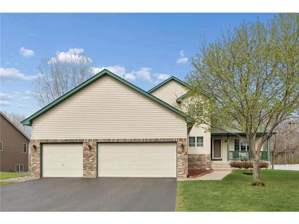 22016 Elston Avenue Forest Lake MN 55025 7017123 image1