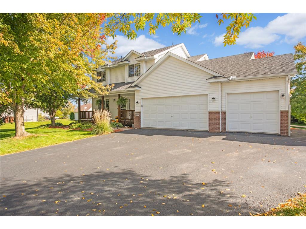 22019 Red Oak Drive Rogers MN 55374 6441620 image1