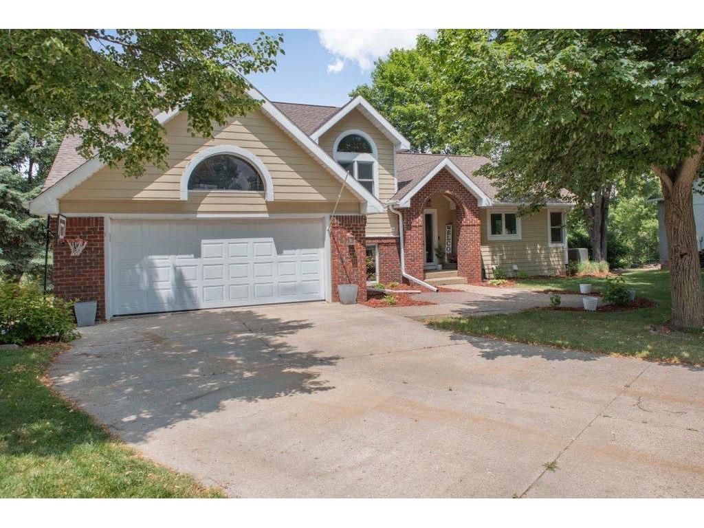 2202 9th Avenue SE Willmar MN 56201 6415231 image1