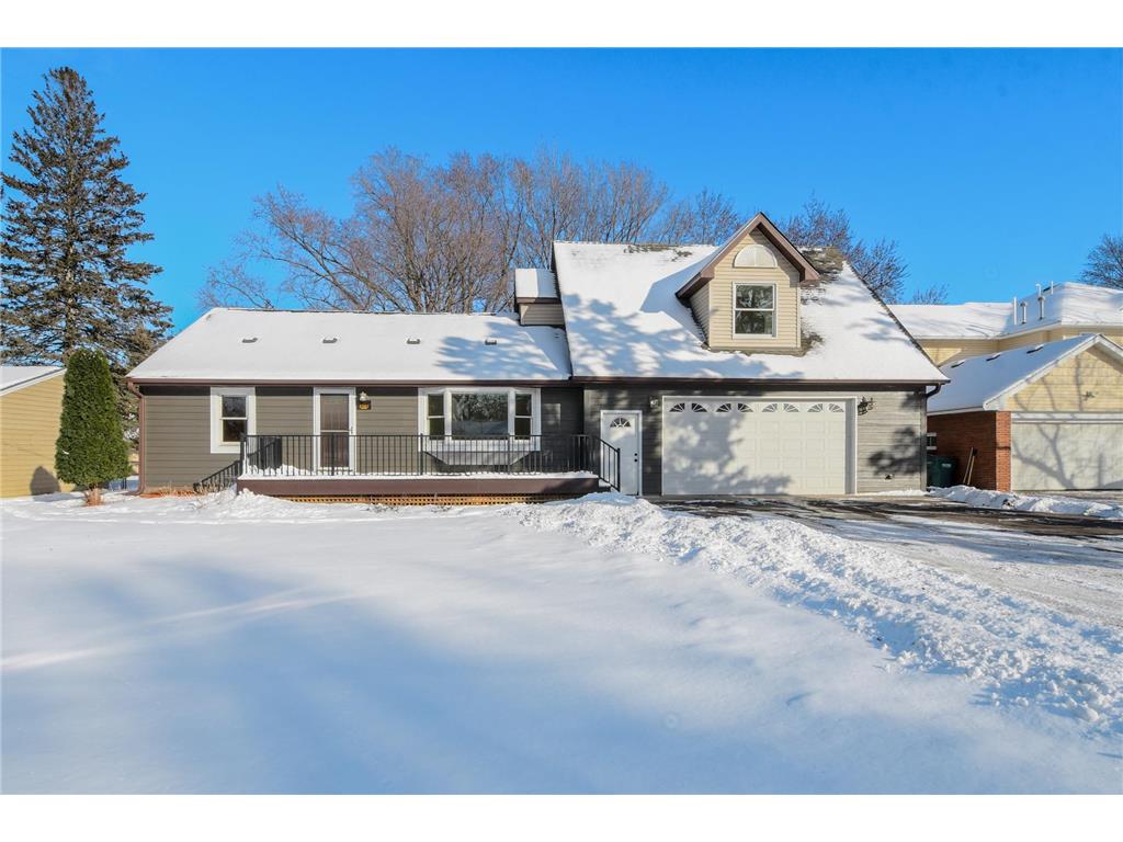 2202 Saint Croix Street Roseville MN 55113 6672230 image1
