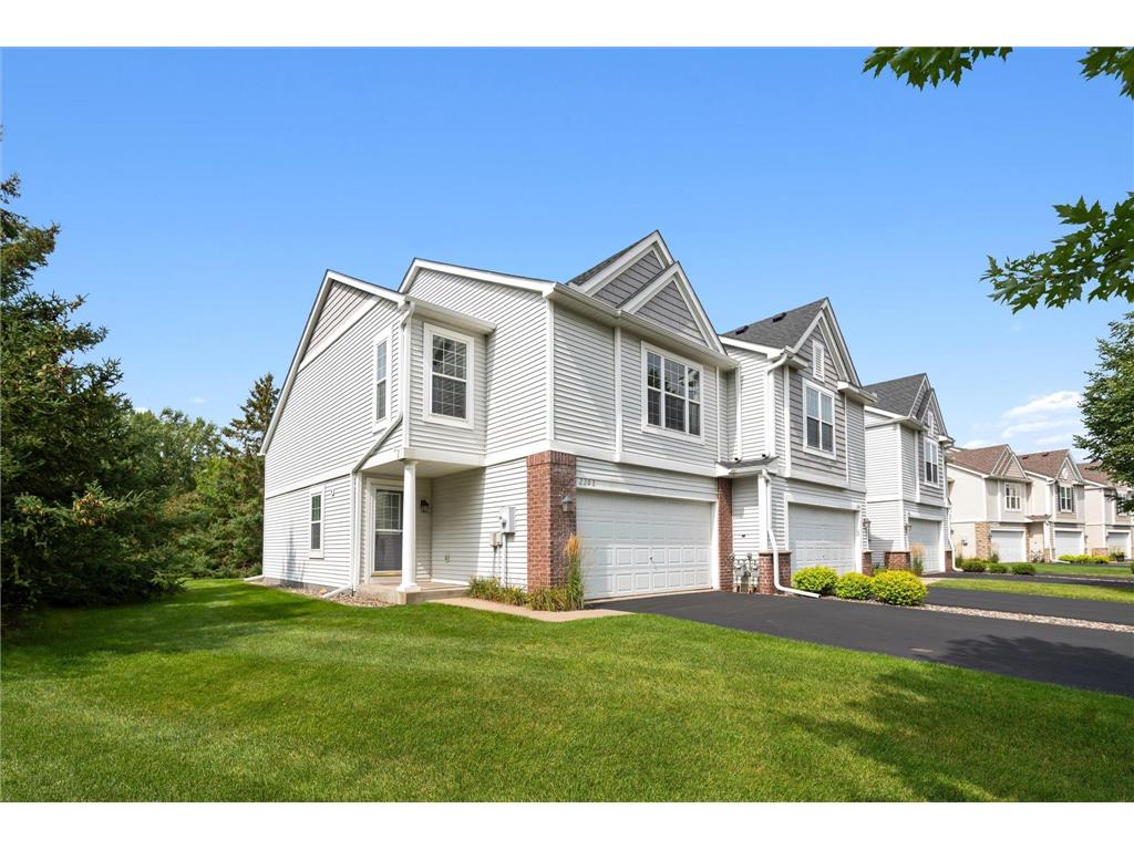 2202 Woodcrest Drive Woodbury MN 55129 6519568 image1