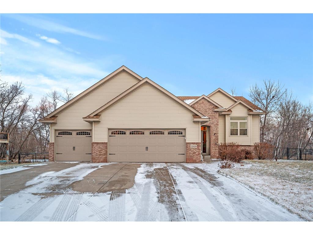 22029 Elston Avenue Forest Lake MN 55025 6468778 image1