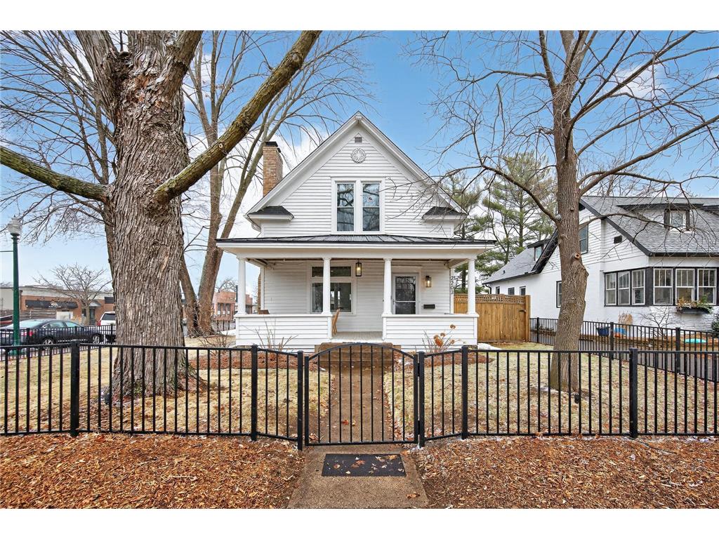 2203 2nd Street White Bear Lake MN 55110 7020664 image1