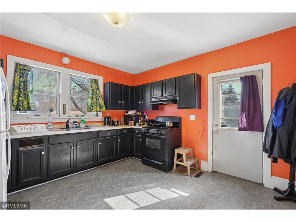 2203 Chicago Avenue Minneapolis MN 55404 7054592 image11