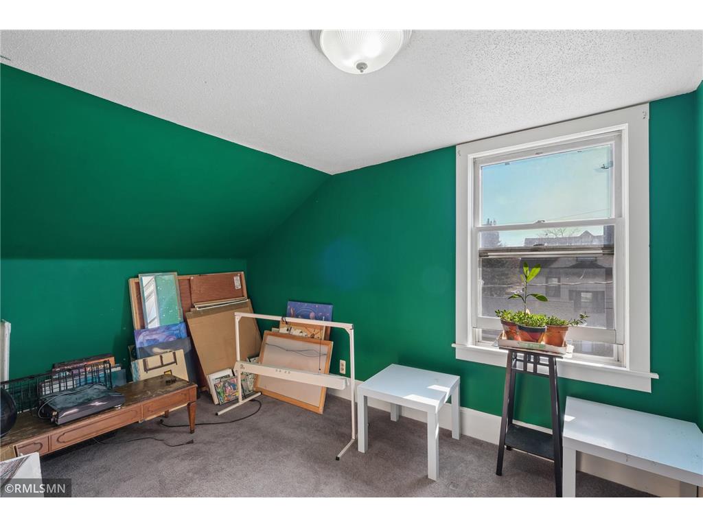 2203 Chicago Avenue Minneapolis MN 55404 7054592 image17