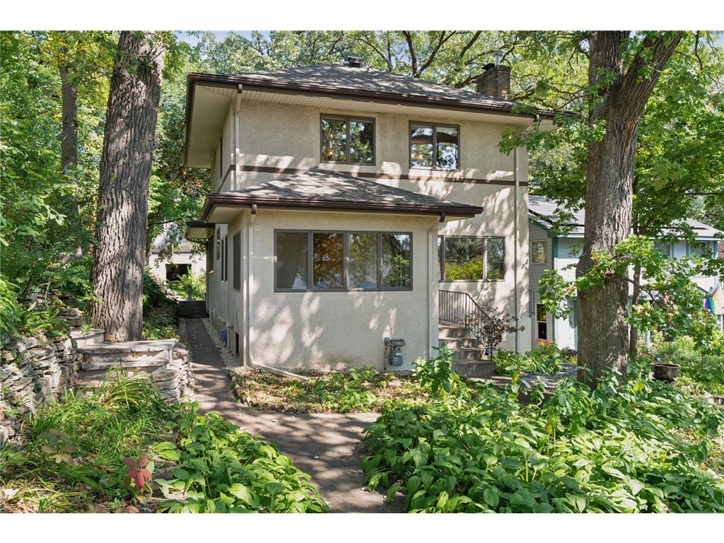 2203 Como Avenue Saint Paul MN 55108 6790548 image1