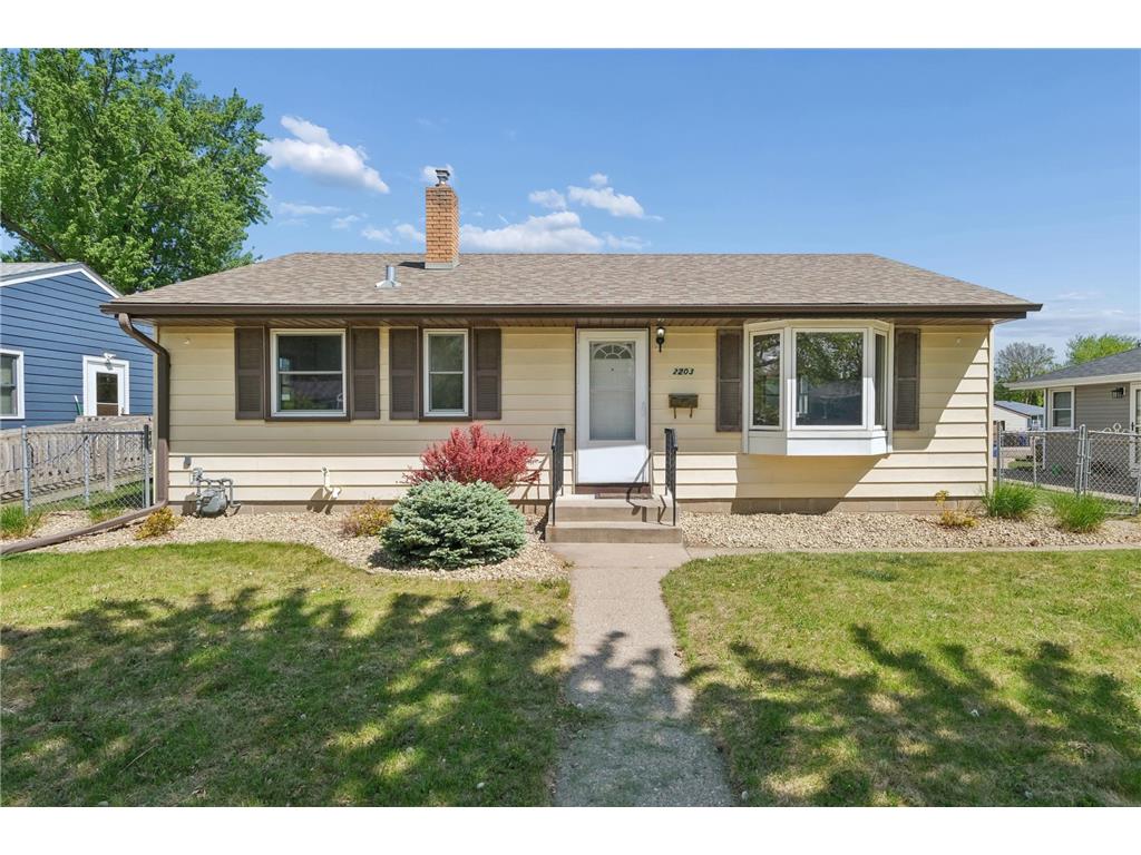 2203 Maryland Avenue E Saint Paul MN 55119 7074532 image1