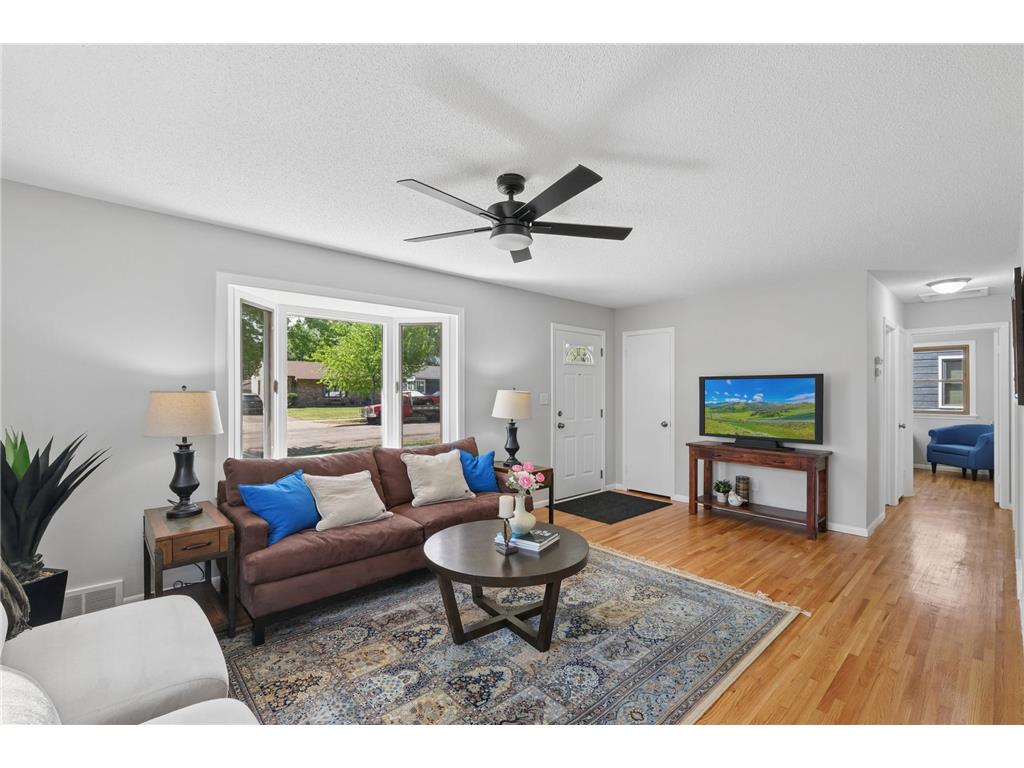 2203 Maryland Avenue E Saint Paul MN 55119 7074532 image2