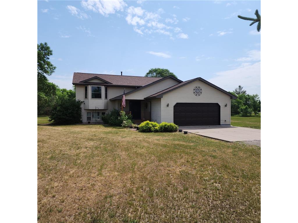 22031 Saint Francis Boulevard Oak Grove MN 55303 6381339 image1