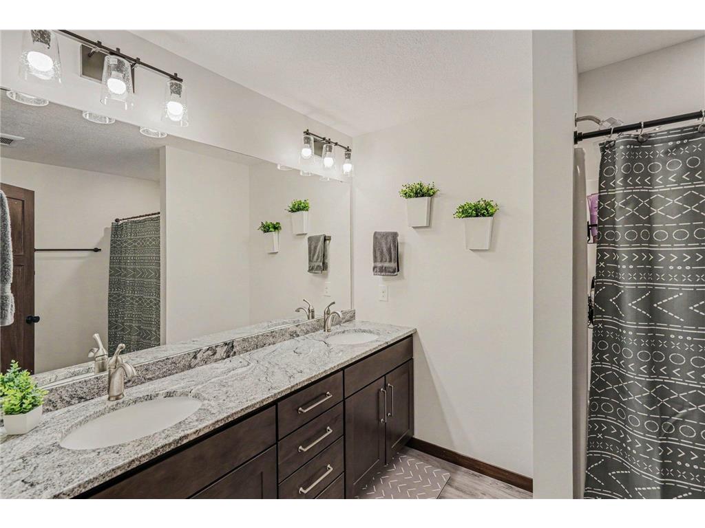 22035 Brenly Way Rogers MN 55374 7068353 image14