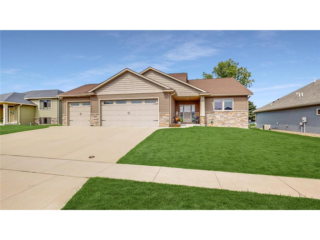 2204 Marvs Lane NE Stewartville MN 55976 6411577 image1