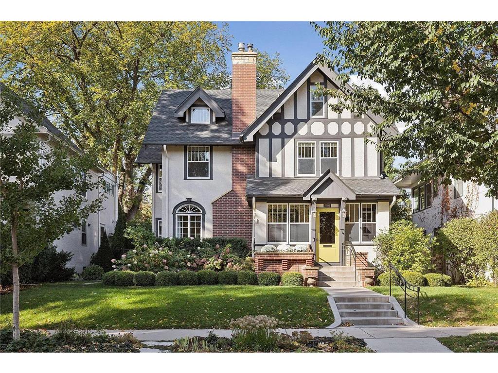 2204 Oliver Avenue S Minneapolis MN 55405 6611529 image1