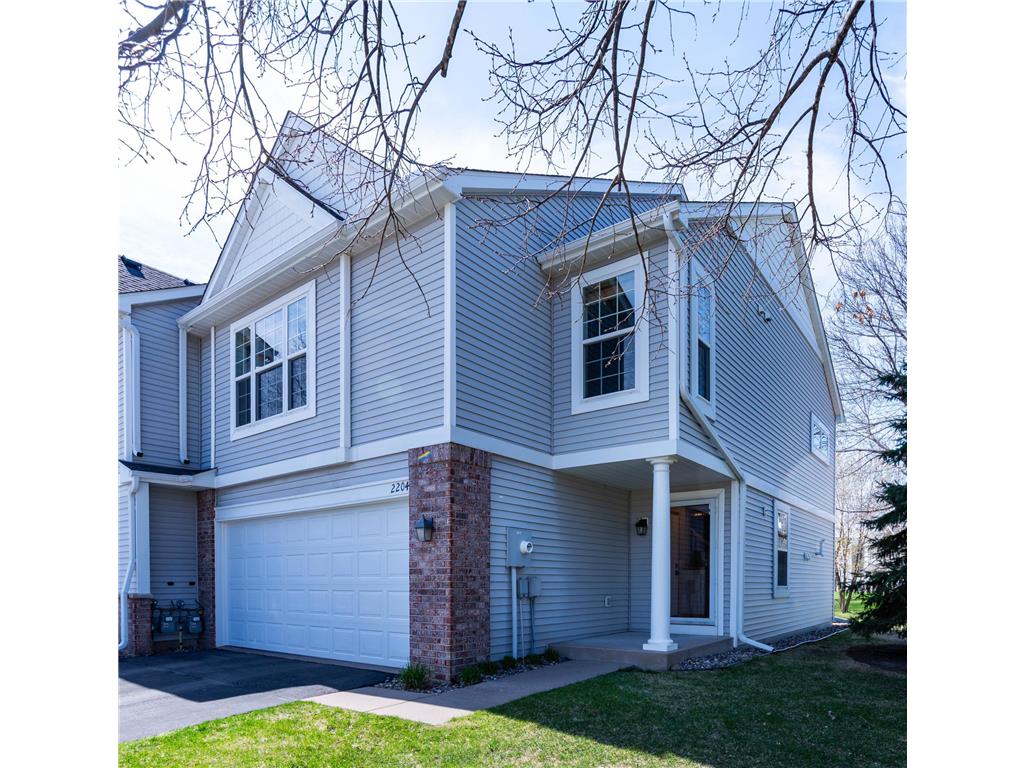 2204 Saint Johns Circle Woodbury MN 55129 7055956 image1