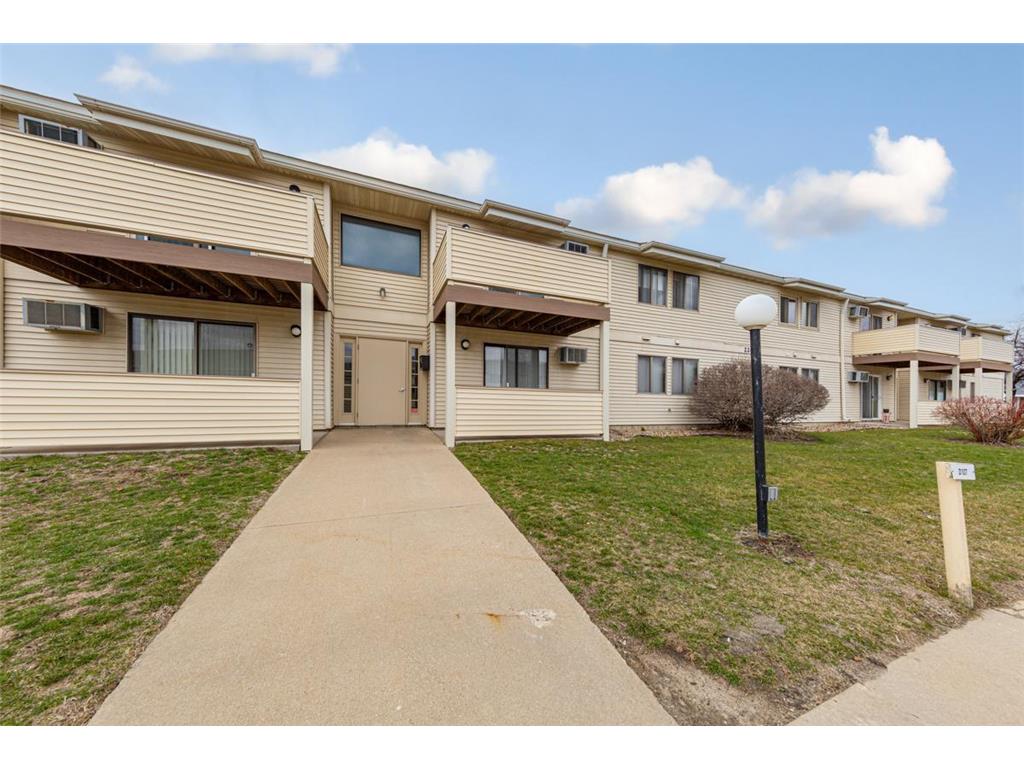 2204 Valleyhigh Drive NW #D206 Rochester MN 55901 6511872 image1