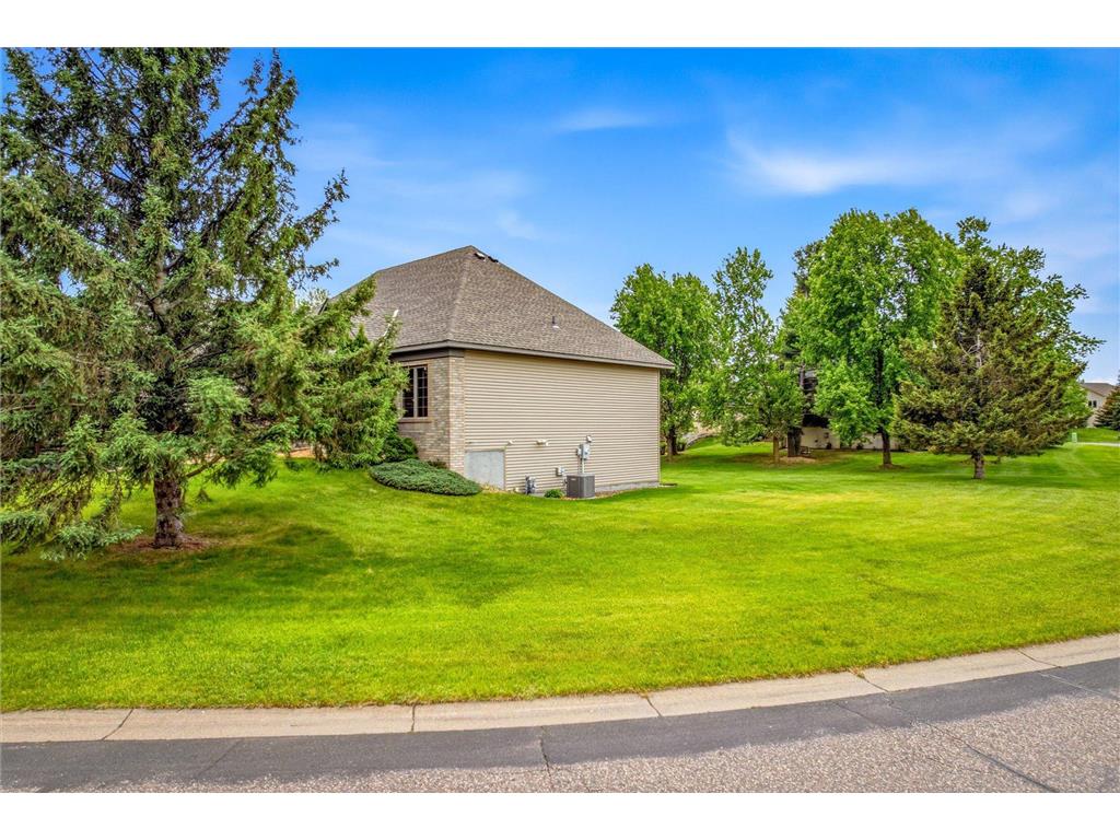 2204 White Pine Road Hudson WI 54016 7081013 image38