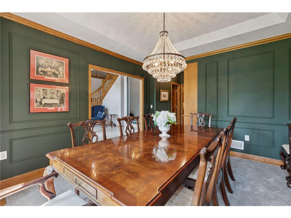 2204 Wildwood Court Burnsville MN 55306 6760040 image1